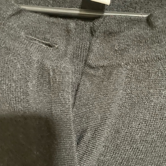 Ellen Tracy Black Cardigan with Toggle Details - Picture 4 of 5
